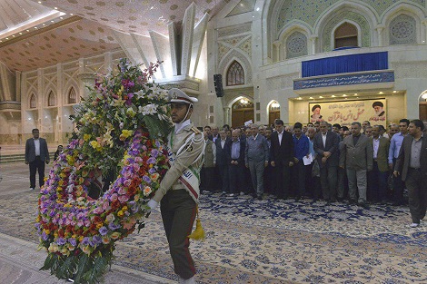 وزیر تعاون، کار و رفاه اجتماعی  با آرمان‌های امام خمینی (س) تجدید میثاق کردند