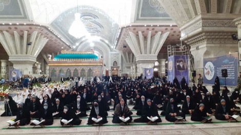 برگزاری نخستین کنگره بزرگ قرآنی دانش آموزان منطقه۲ در حرم مطهر امام راحل