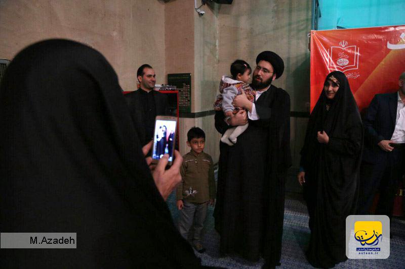 سیدعلی خمینی در جمع سپاهیان حفاظت جماران