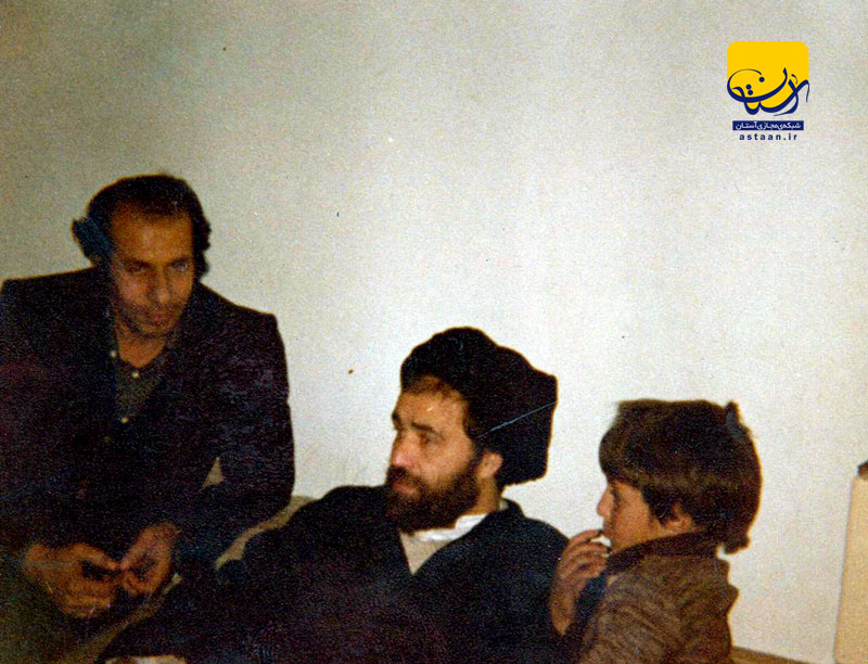 عکسی دیده نشده از سیدحسن خمینی و پدر