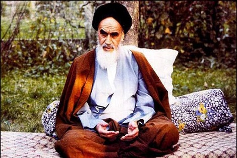 پاسخ امام خمینی (س) در خصوص فعالیت های آستان مقدس قم