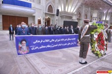 تجدید میثاق دبیرخانه شورای عالی انقلاب فرهنگی با  آرمان های امام راحل(س)