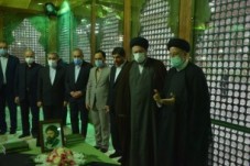 تجدید میثاق رییس جمهور و اعضای دولت با آرمان‌های امام راحل