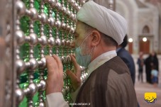 ادای احترام رئیس مجلس اعلای اسلامی عراق شیخ همام حمودی به مقام شامخ امام راحل(س)